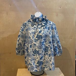 Tuckernuck women’s blue and white ruffled neck top